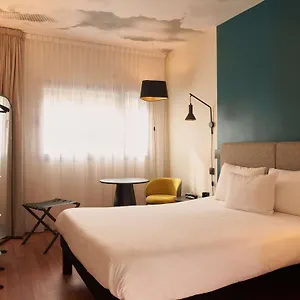 ** Hotel Ibis Aeropuerto Barajas España