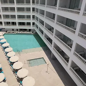 **** Hotel Blue Sea Lagos De Cesar España